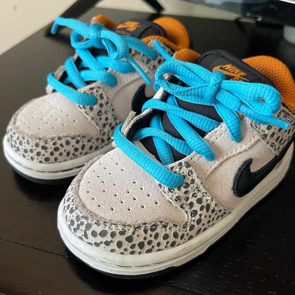 Nike SB Dunk Electric Pack